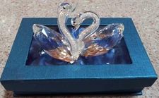 NEW PAIR OF CRYSTAL SWANS MATE FOR LIFE IN GIFT BOX 3 1/2" X 3" & 2 3/4" X 3"