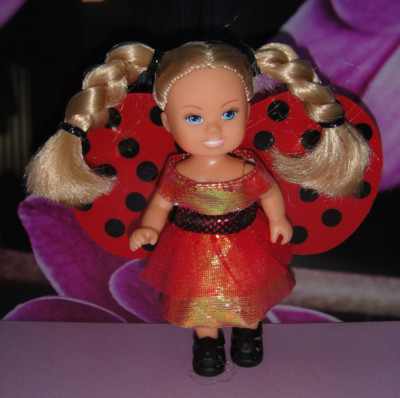 Simba Disney Puppe Doll Evi kleine Schwester von Steffi Love Ladybug Marienkäfer