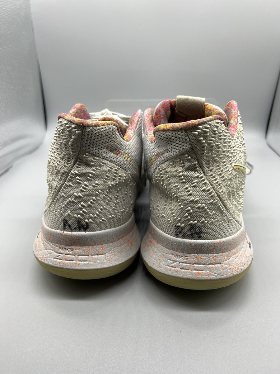 NIKE KYRIE 3 PROMO EYBL BASKETBALL SHOES PURE PLATINUM GREY