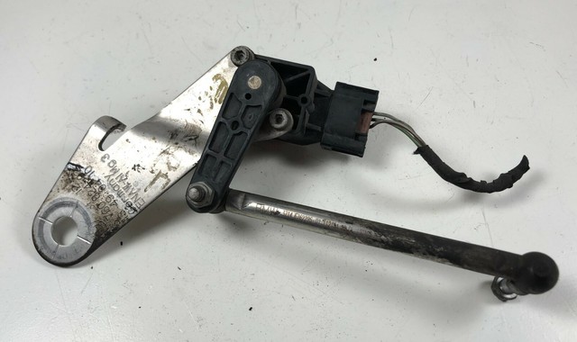 1093697 bmw передний