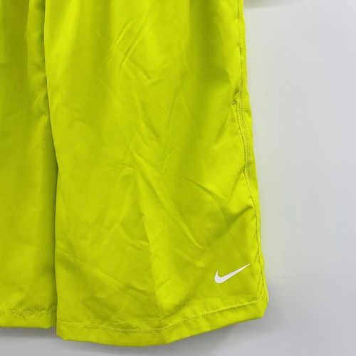 Nike Youth Boys Large Dri-FIT Multi+ Training Shorts Standard Fit in Green 1806 - Picture 3 of 10