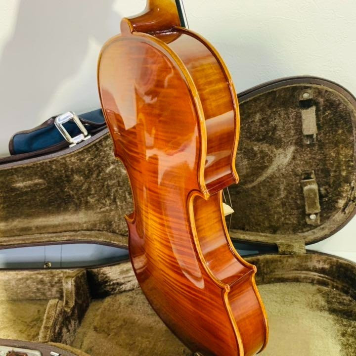 SUZUKIバイオリン NO.520 4/4 Anno1984 SUZUKI Violin No.520 4/4 Anno 1984 with Bow Vintage Acoustic