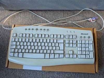 Vintage Microsoft Internet Keyboard RT9443 X08-01221 UK Layout PS/2 Boxed Workin