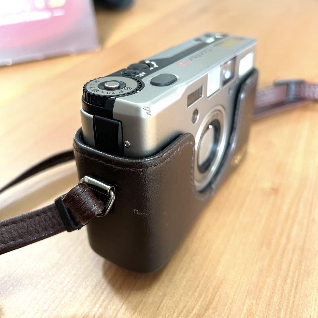 Contax T3 Silver 70th Limited Edition 35mm Film Camera Excellent w