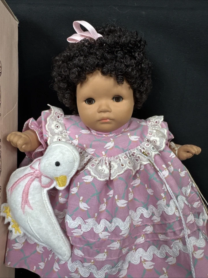 Muñecas de Pauline Bjonness - Jacobsen Beach Baby 91984 con caja y soporte Foto 3 de 4