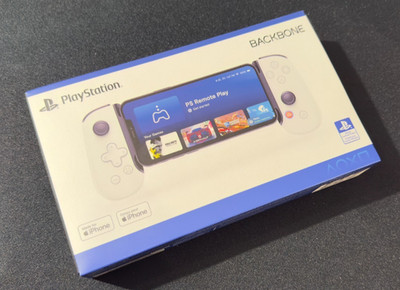 Sony Backbone One PlayStation Edition Gamepad für iPhone (USB, iOS) (BB-02-WS)