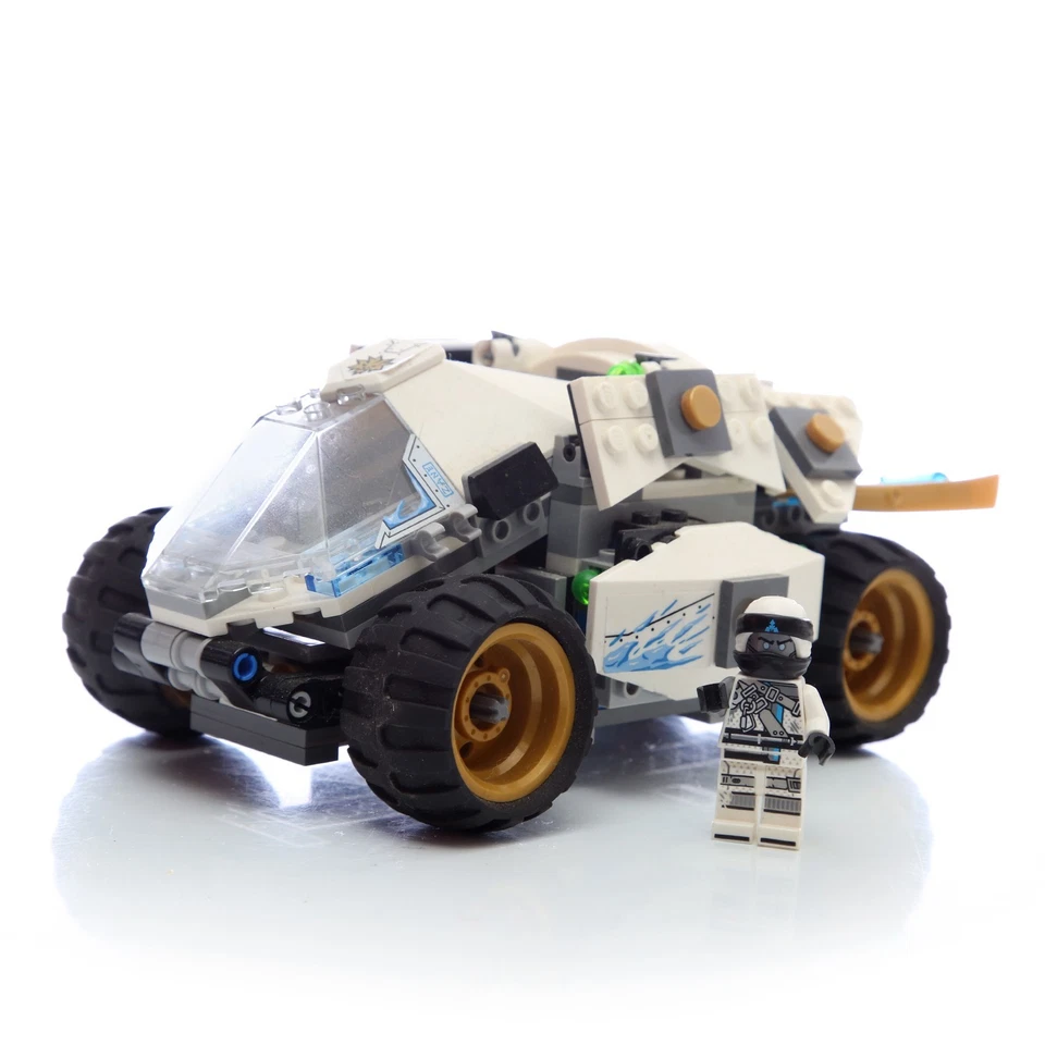 LEGO Ninjago 70588 Titanium Ninja Tumbler, photo 2 of 5