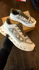 On Cloudsurfer Herren Sneaker Low Top Mesh at...