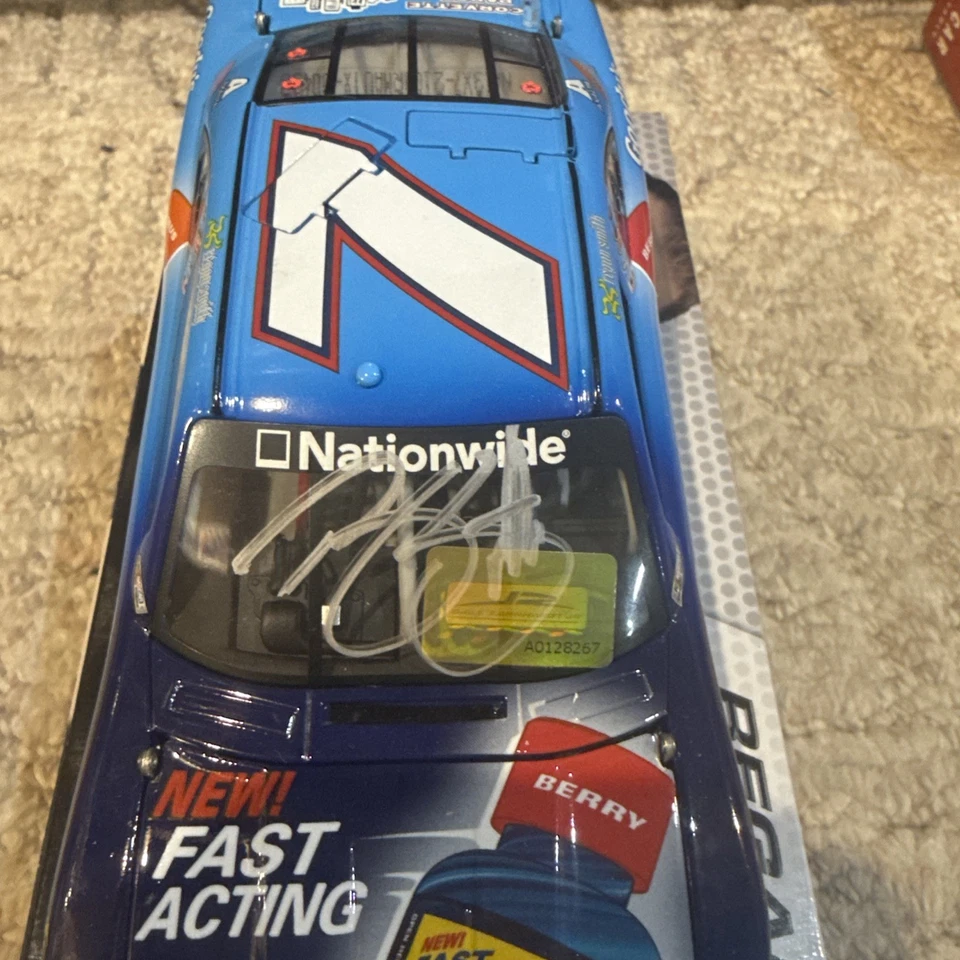 1:24 Acción 2013 #7 Goody's Camaro Jr Motorsports Regan Smith certificado de autenticidad autografiado Foto 3 de 4