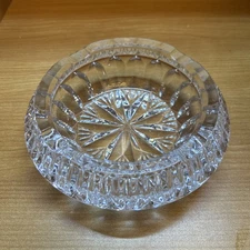  Vintage Star Pattern Clear Crystal Ash Tray Heavy
