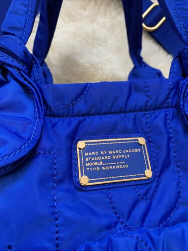 Marc by Marc Jacobs Eliz-a-Baby Nylon Diaper Bag Bauhaus Blue - Picture 4 of 12