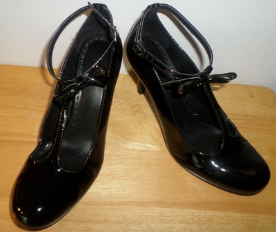 gianni bini mary jane pumps