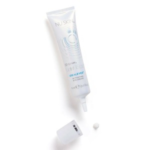 nuskin caffeine eye cream