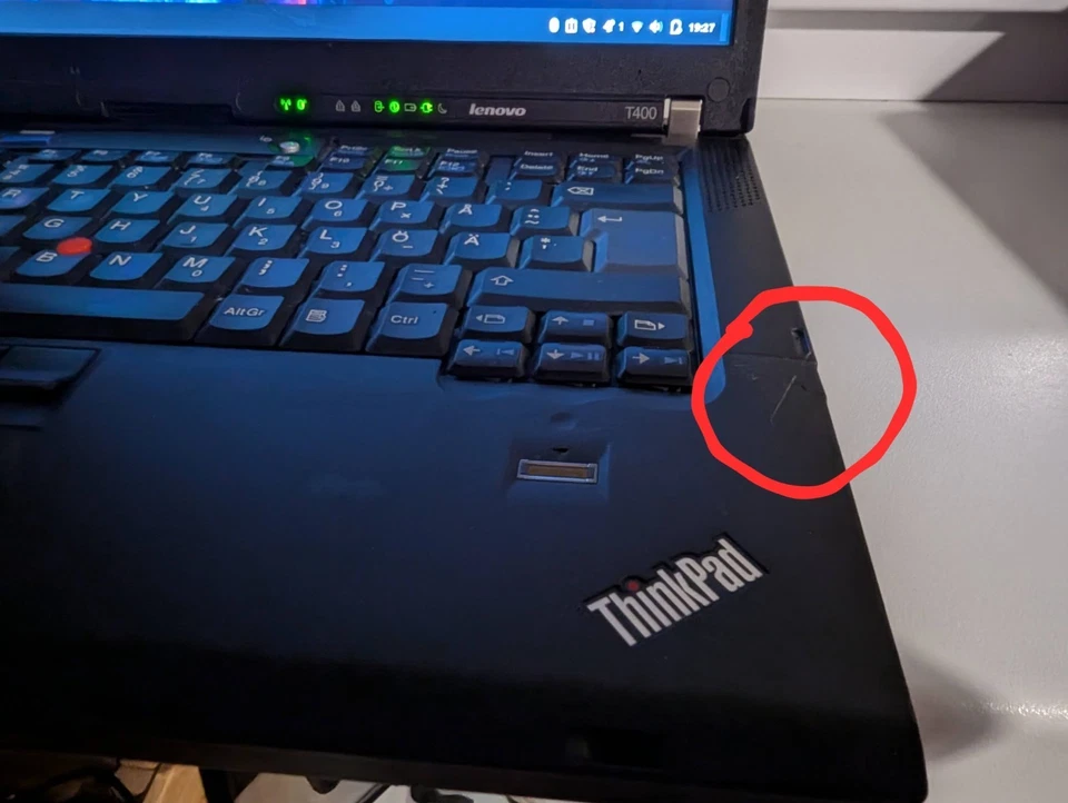 Portátil Lenovo Thinkpad T400, Intel Core 2 Duo 2.267GHz, 128gb SSD, 4GB RAM - Imagen 3 de 4