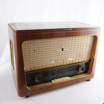 Röhrenradio VEB Stern Radio Phono Super Diamant 3 Stassfurt 8E158 - Bild 1 von 4