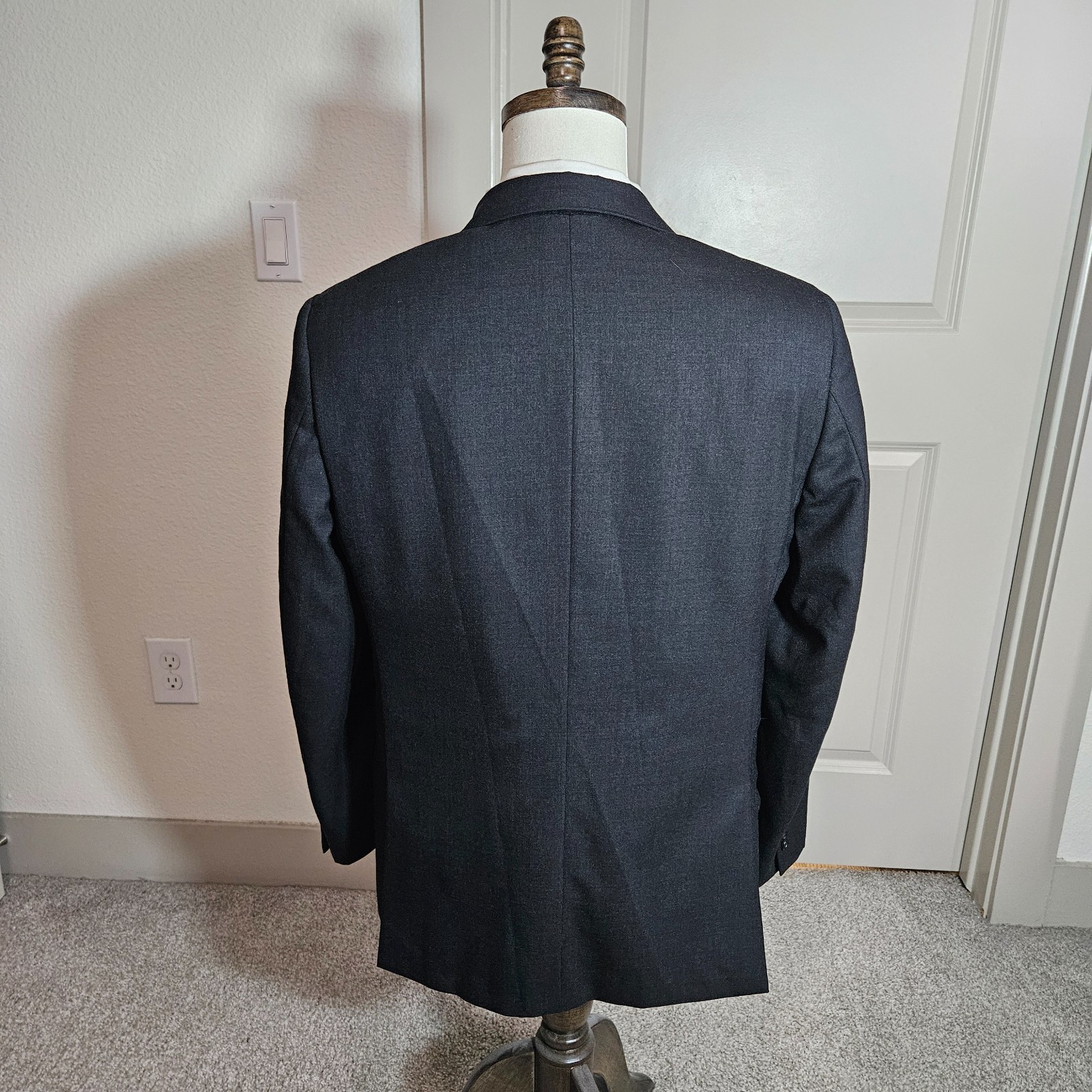 Picture 5 of 24