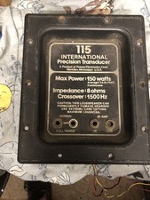 Peavey 115 Międzynarodowy crossover