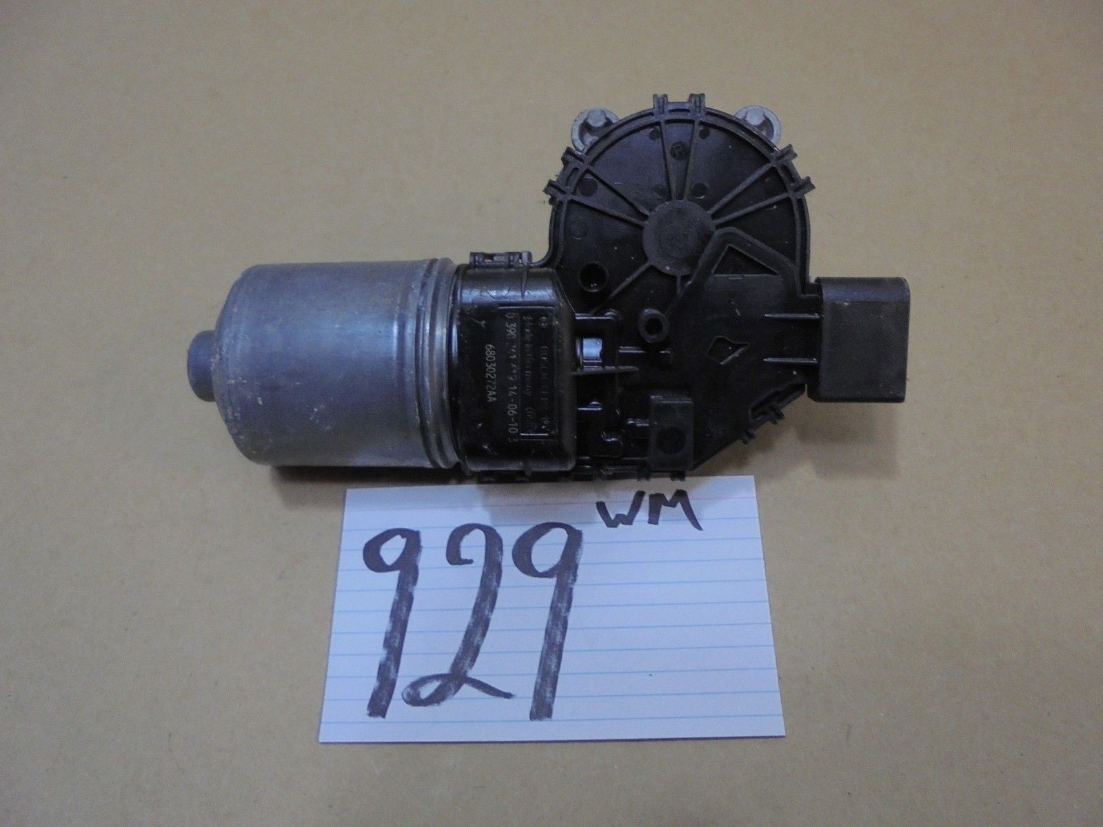 11 12 13 14 15 16 Dodge Journey FRONT Used front Windshield Wiper Motor #929-WM