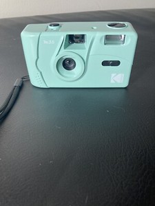 Kodak M35 Camera - Herbruikbare kleinbeeldcamera Kodak M35 Camera - Herbruikbare kleinbeeldcamera