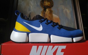 Nike Pocket Fly DM Size 9.5 10 10.5 11 12 Sport Blue White GREAT BUY | eBay
