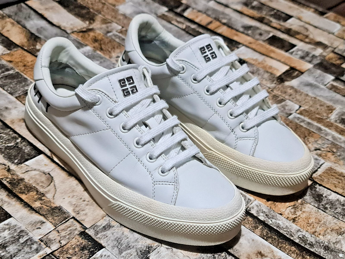 Givenchy X Disney City Sport Oswald Leather White Low Top Sneakers