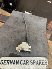 2011 AUDI A1 1.6 TDI SPORT 3 DOOR FRONT RIGHT CENTRAL LOCKING MECHANISM BREAKING