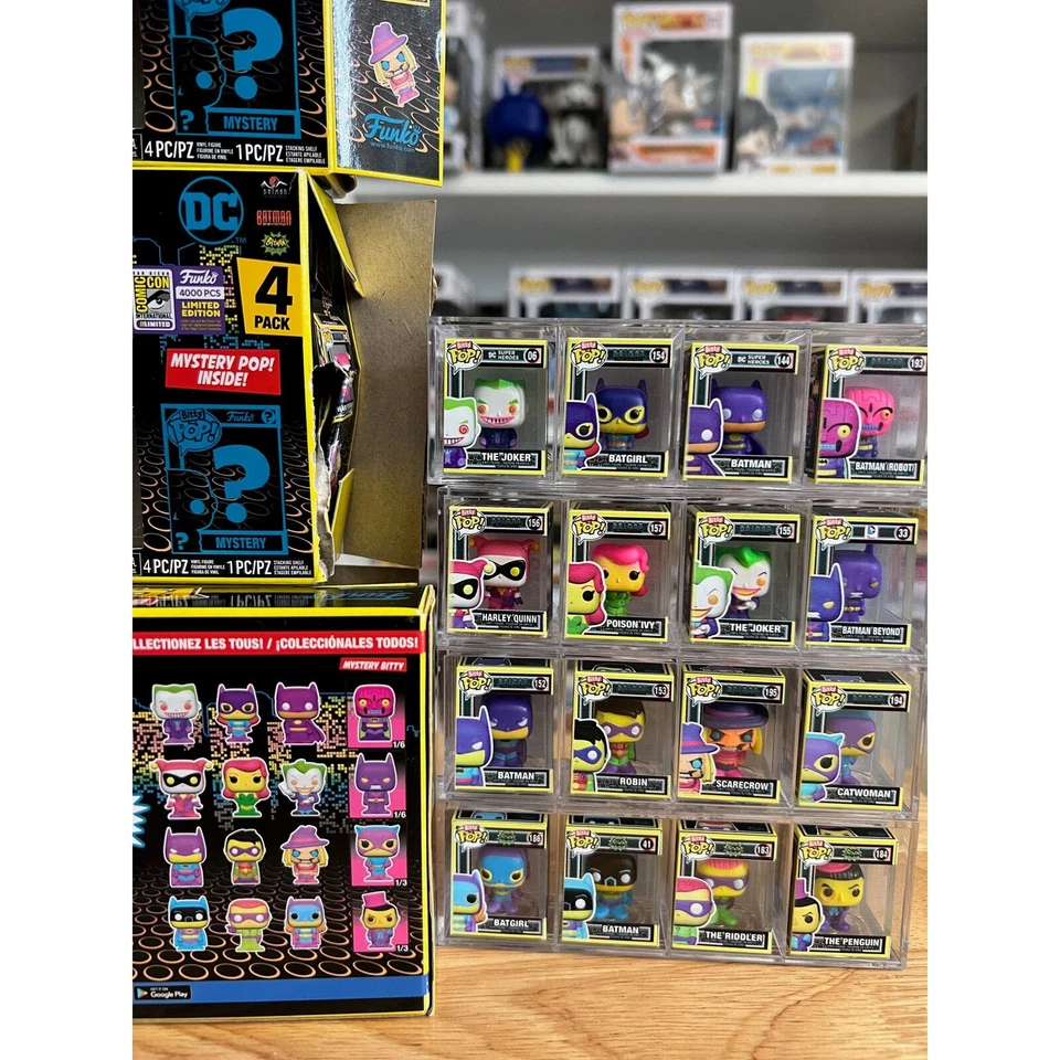 JUEGO COMPLETO SDCC 4000 PIEZAS BATMAN BLACKLIGHT BITTY FUNKO POP DC COMICS PERSECUCIONES Foto 2 de 2