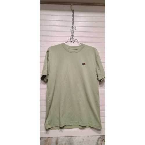 Dickies Urban Outfitters Mens Light Olive Green TShirt Size M NWT