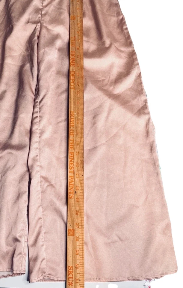 Nordstrom x Cristina Martinez Juego de Salón Satinado Rosa Claro Flor Ojo Foto 4 de 4