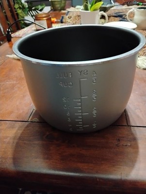 AMBIANO 6 QUART PRESSURE COOKER PC160 pot only Replacment pot Nice Clean PC 160
