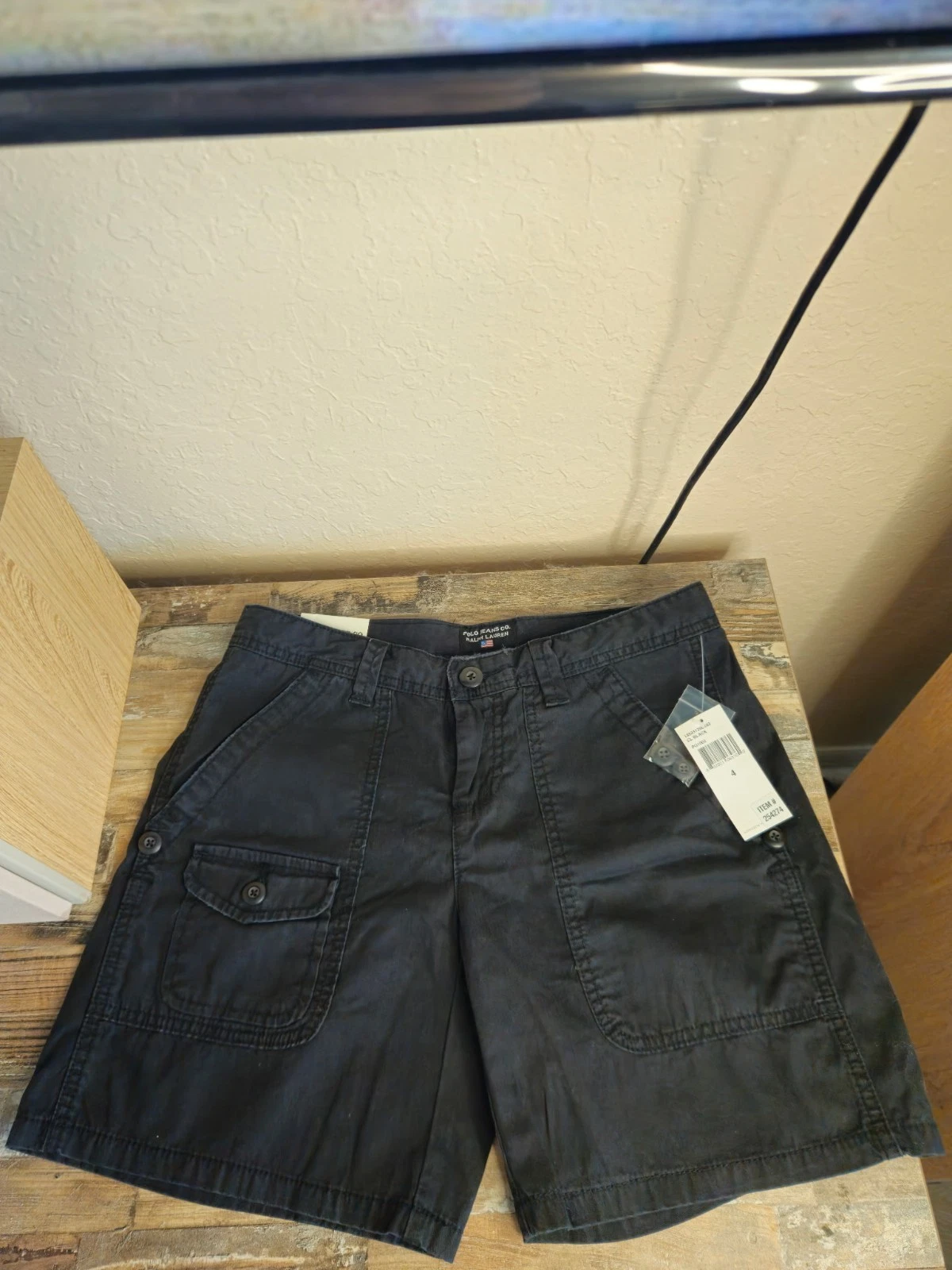 Vintage 90s Polo Jeans Company Cargo Capri Shorts Black Pockets Womens Size 4
Opens in a new window