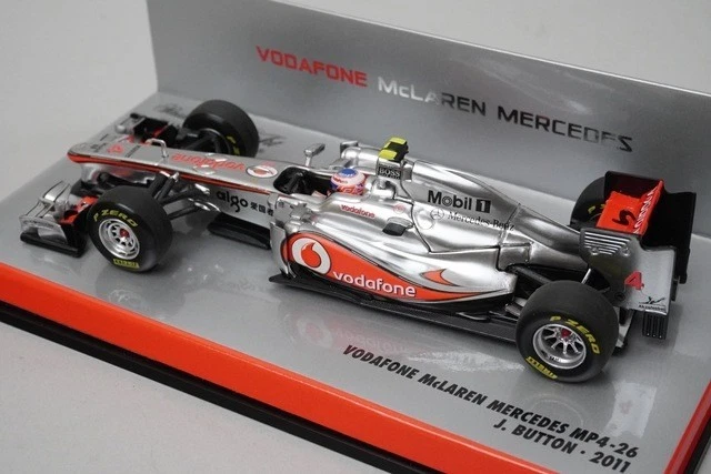 1:43 MINICHAMPS 533114304 Vodafone McLaren Mercedes MP4-26 2011 #4 Janson Button - Image 2 of 4