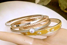 5 pc Bangle Set goldtone  silvertone