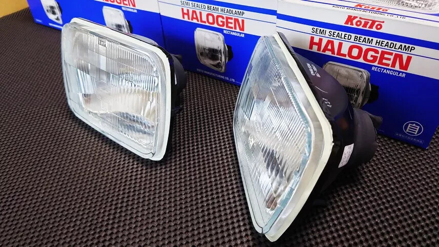 Koito Retractable Headlamp Set Of 2 Koito Headlight For Toyota