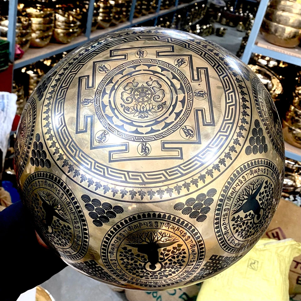 16 inches-24 inches Om mantra with Shree yantra engraved Large Singing Bowl- - Image 2 of 4