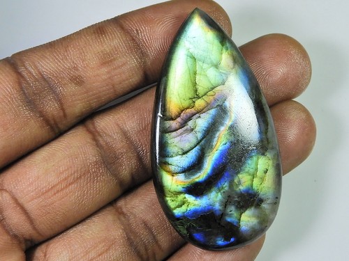 Cabochon Poire En Labradorite Naturelle AAA 326.35 Ct - Grande Taille, Polie, Origine Madagascar, Neuf
