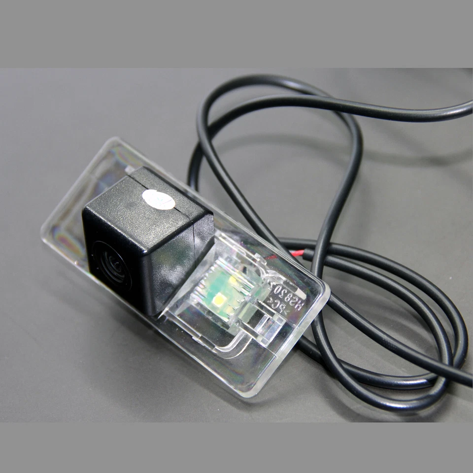 Auto Reverse Car Rear-View Backup Camera For Audi A3 A4 A6 A6L A8 Q7 RS4 S4 S5 - Image 3 of 4