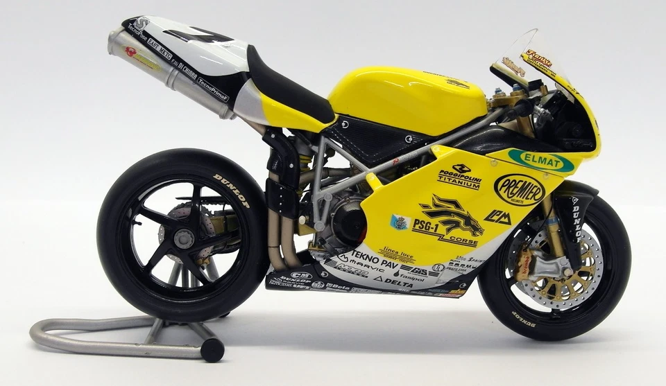 Minichamps 1/12 Scale 122 031207 - Ducati 998RS P. Chili WSB 2003 SIGNED - Image 4 of 4