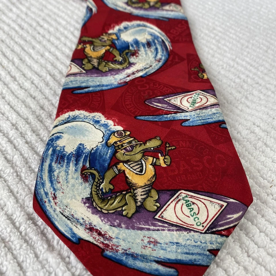 Corbata Tabasco Para Hombre Talla Única Roja Seda Surf Caimán Novedad Hecha en EE. UU. Foto 2 de 4