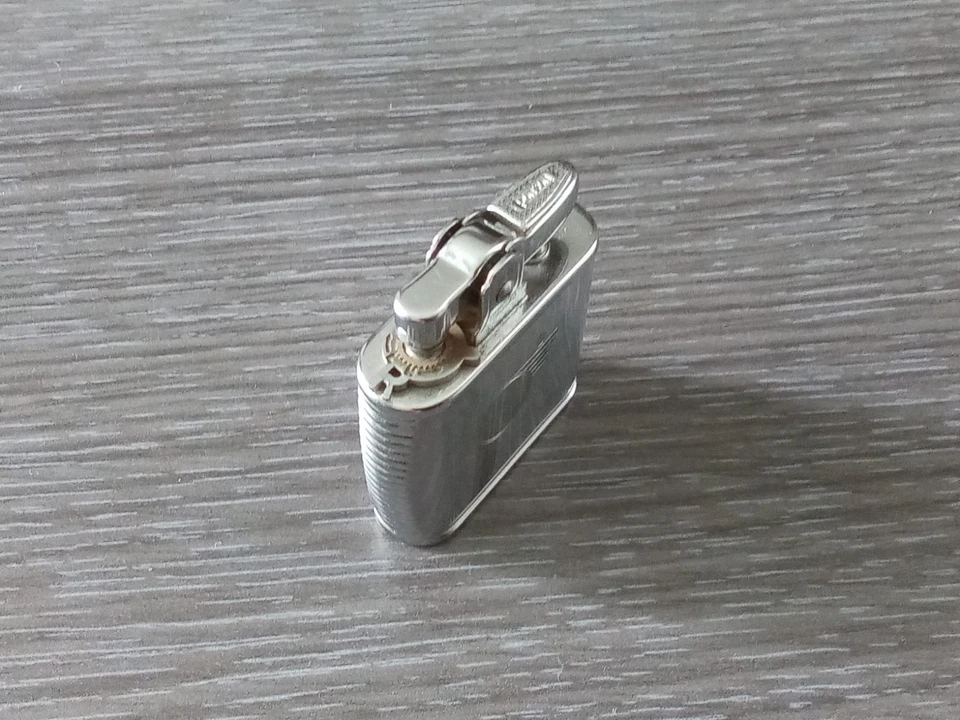 mechero Ronson VIKING de gas funciona - Imagen 3 de 4