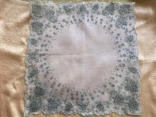 VINTAGE MADEIRA HEAVY EMBROIDERY BRIDAL WEDDING HANDKERCHIEF HANKIE
