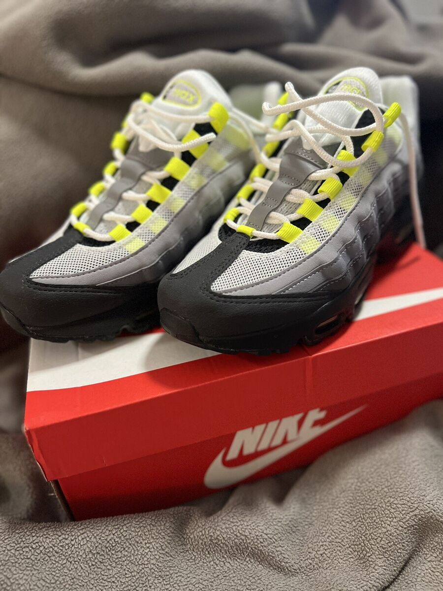 Nike Air Max 95 OG Neon 2020 - Size 6.5Y RARE!! (NIB) | eBay Nike Air Max 95 OG Neon 2020 - Size 6.5Y RARE!! (NIB) | eBay