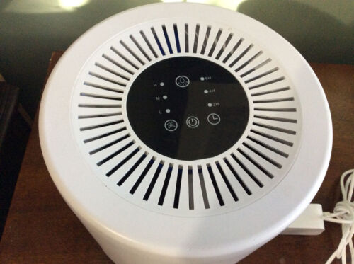 CVS Desktop Air Purifier HEPA Style E11 Filter. Perfect For Small Rooms- White - Picture 4 of 10