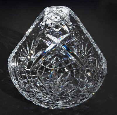 Cross Palm & Starburst Pattern Cut Crystal Basket / Vase 5 1/2'' Round Easter