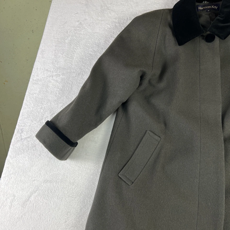 Vintage Herman Kay Women’s Long Wool Coat Velvet Trim Size 12 Made In Ukraine - Image 3 of 4