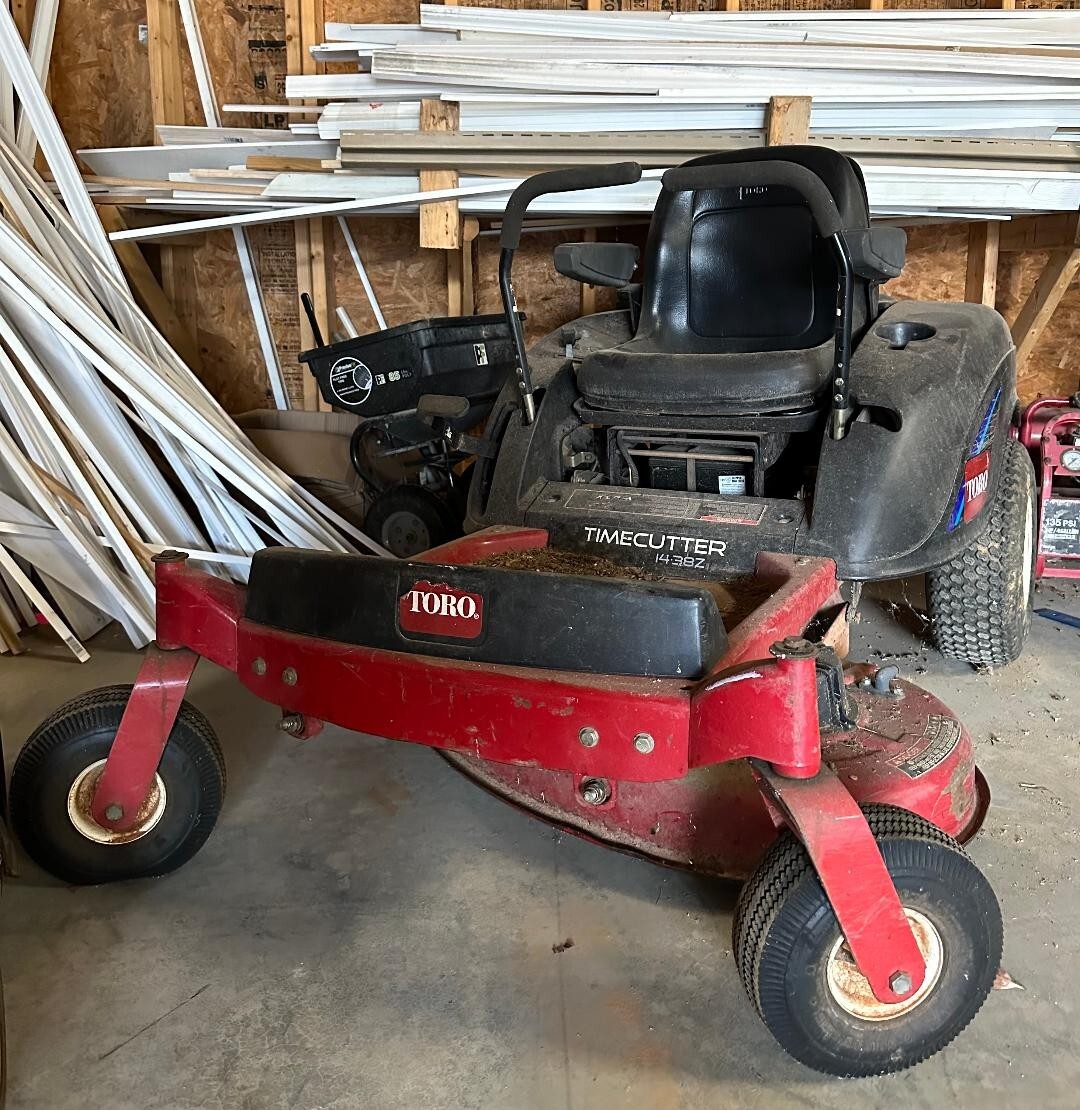 TORO Timecutter 1438Z INDUSTRIAL PROFESS Zero Turn Riding Lawn Mower