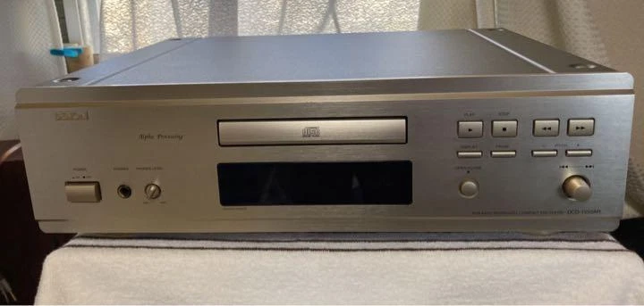 Denon DCD-1550AR Compact Disc Player High End Free Shipping FROM JAPAN