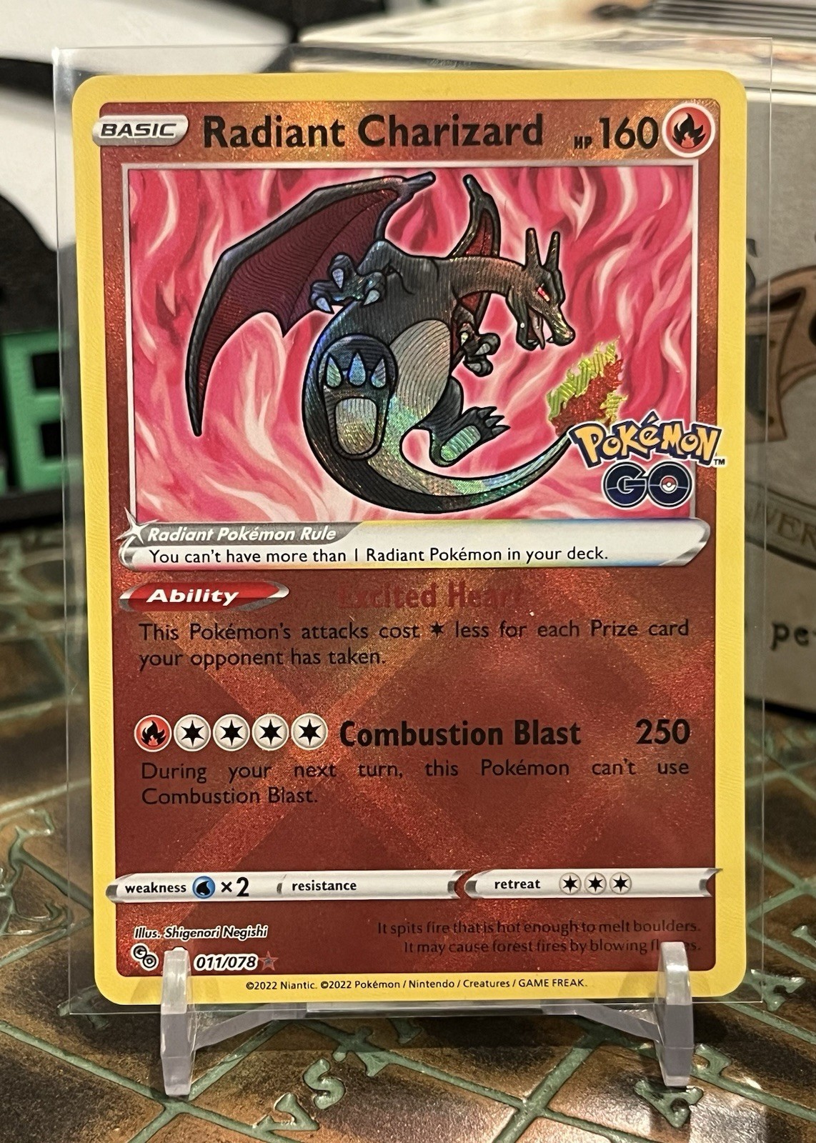 Radiant Charizard 011/078 Pokémon Go Holo MINT
