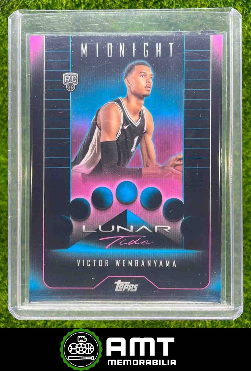 2023-24 Topps Midnight #LT-11 Victor Wembanyama Lunar Tide San Antonio Spurs RC