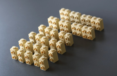 LEGO Teile: 28x Brick Modified w/ Studs, Tan (Beige)